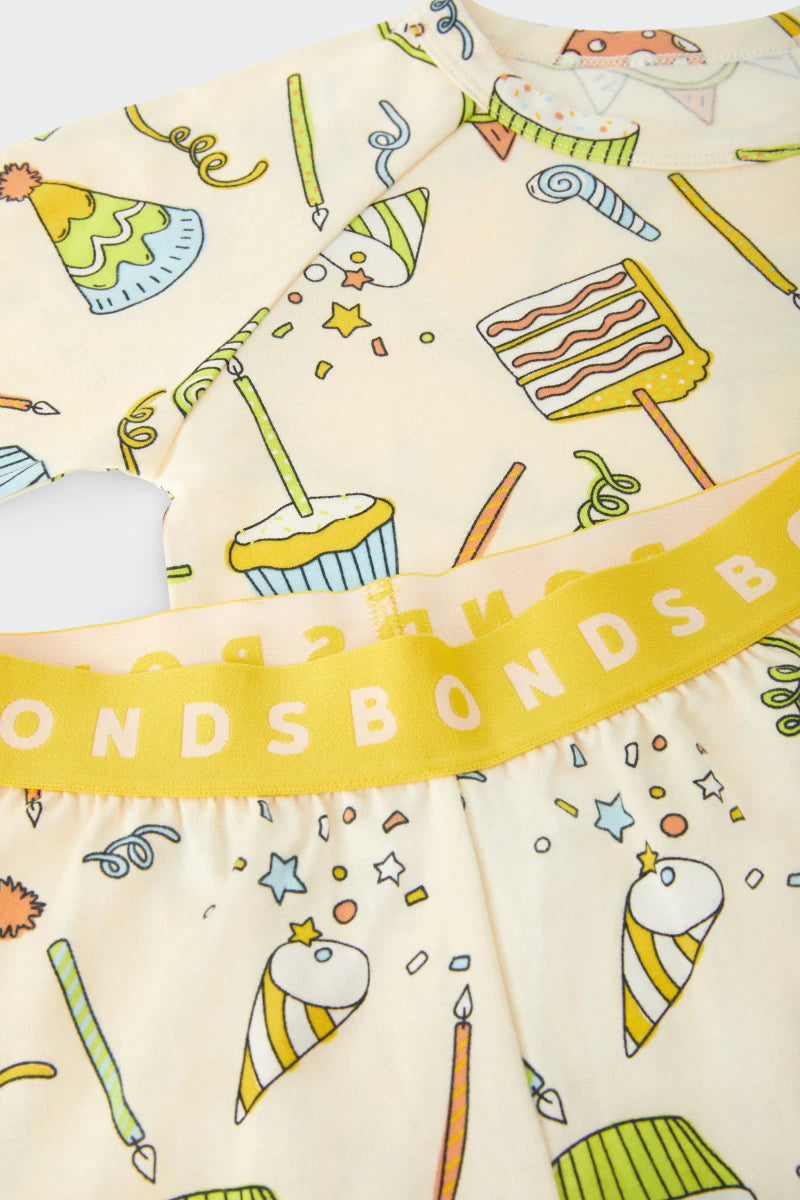 SLEEPWEAR BONDS