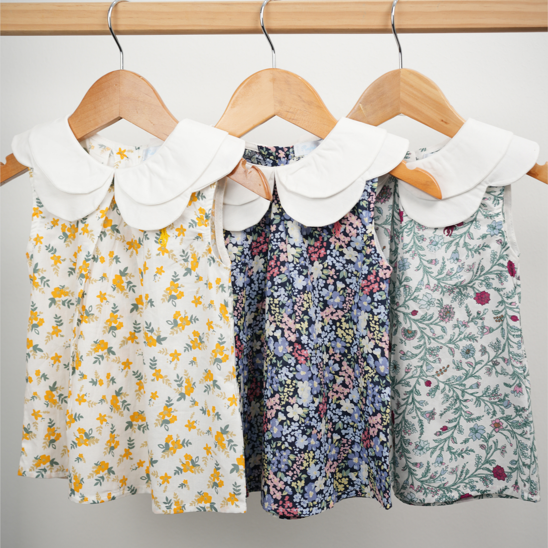 Vintage Garden Collar Dress Kuda